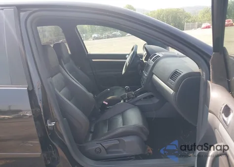 2007 Volkswagen Gti 4-Door z USA, uszkodzony, nr VIN WVWHV71K87W281050